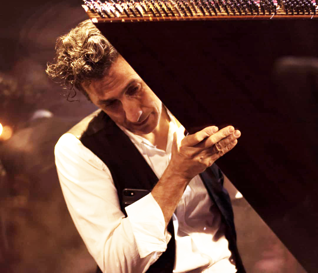 Alan Kushan — Tehran