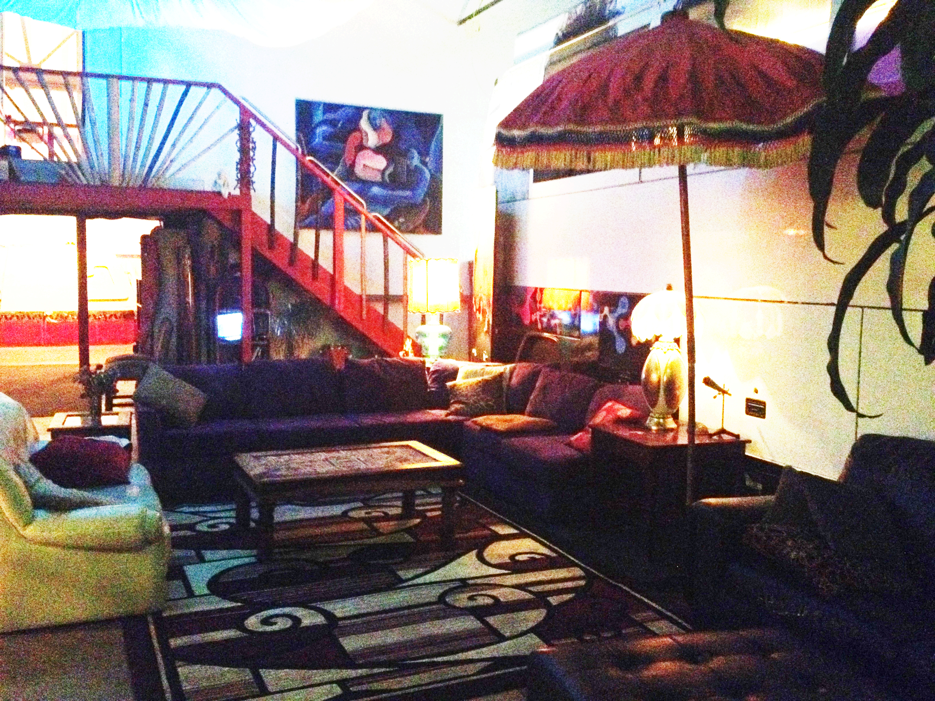Cloud 9 — Lounge