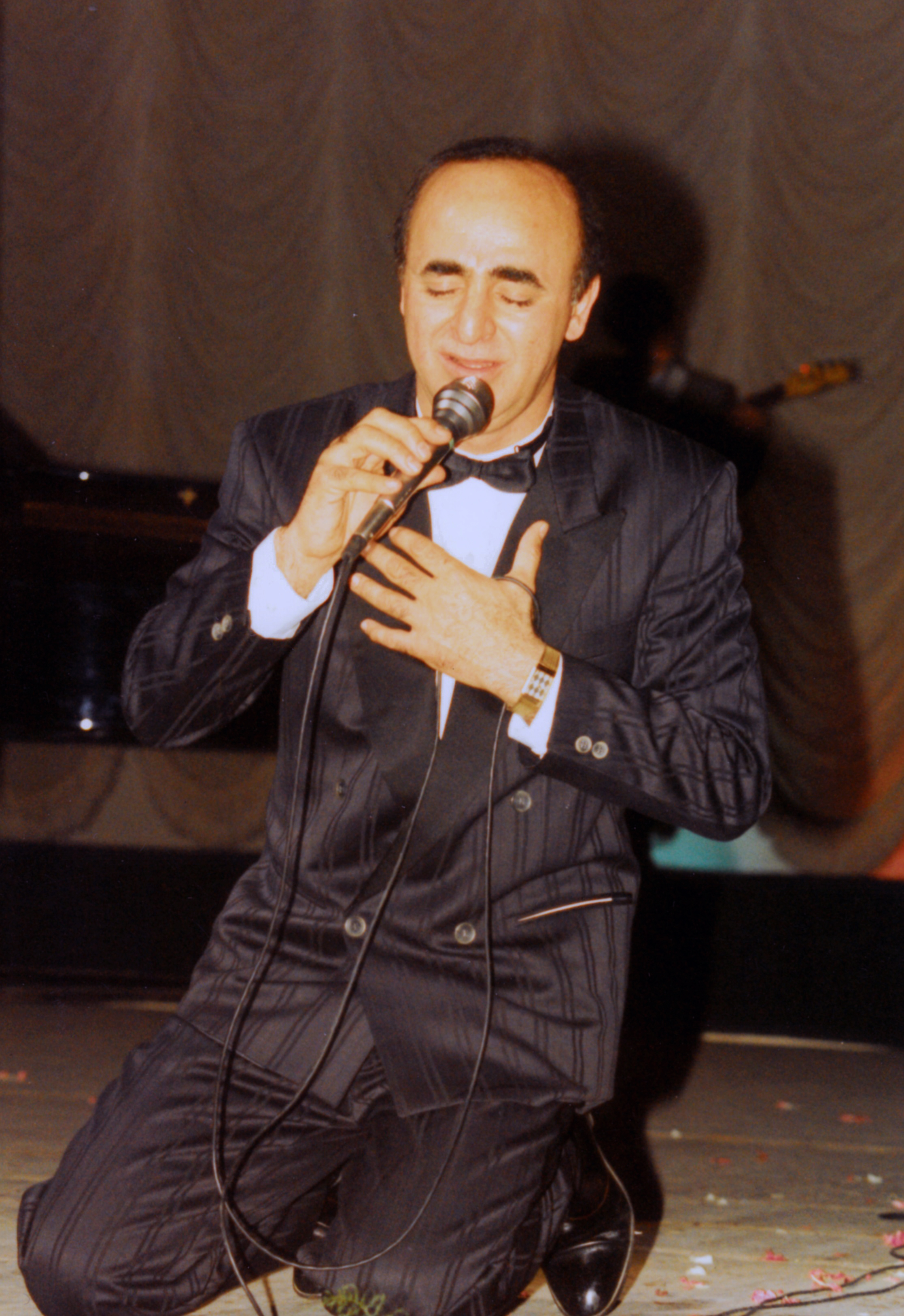 Yaghoub Zoroofchi